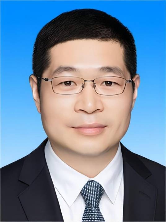 李晓明(共青团江苏省委副书记,省少工委主任)
