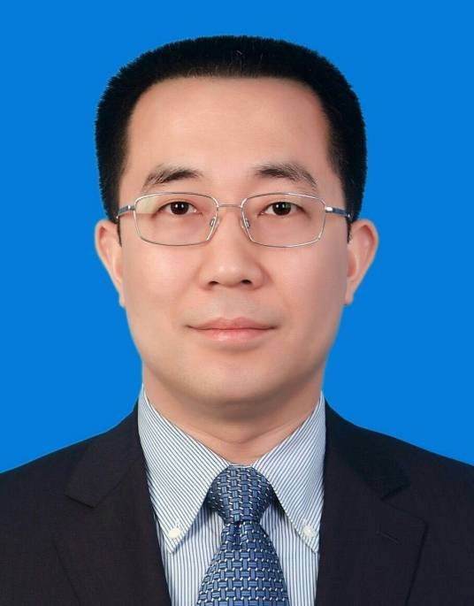郭浩(中原银行股份有限公司党委书记、董事长、执行董事)