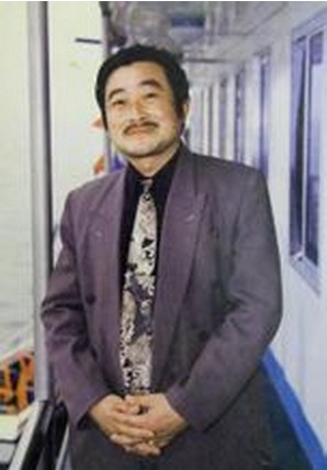 陈雪峰(安徽五河县剪纸家、画家)