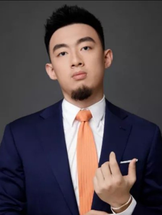 刘家成(南京同曦篮球俱乐部总经理)