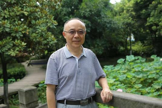 李明春(四川作家)