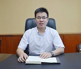 周志和(湖南省娄底职业技术学院党委委员、工会主席、副院长)