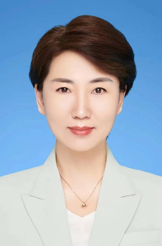 曹春光(辽宁省妇联副主席、党组成员)