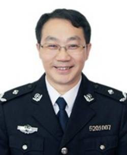 张卫国（贵州省见义勇为基金会副理事长）