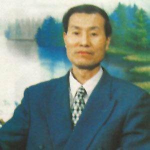 冯岩(中国书画家协会会员)
