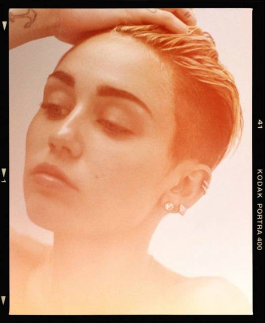 On My Own(Miley Cyrus演唱歌曲)