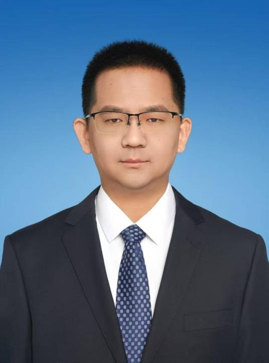 韩啸（江苏省徐州市鼓楼区委副书记、区人民政府副区长、代理区长）