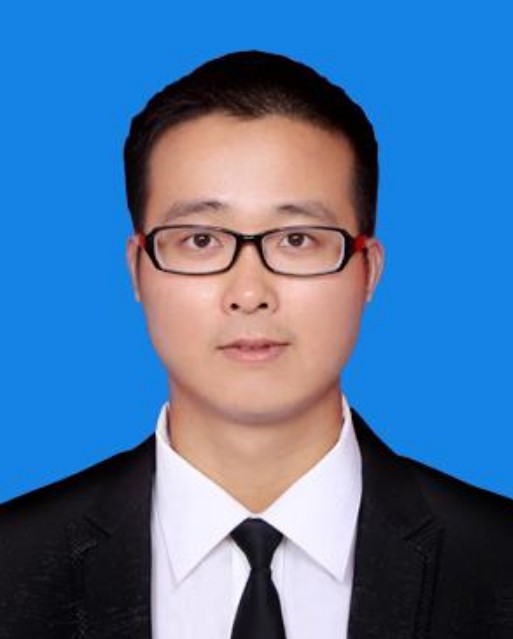 张强强(广安市前锋区人民政府办公室党组成员、区政府国防动员办公室专职副主任)