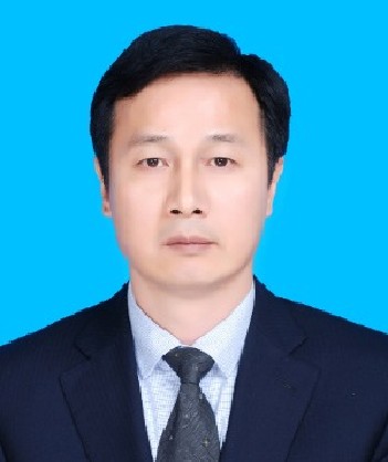 王春雷（贵州省黔东南苗族侗族自治州人大常委会副主任）