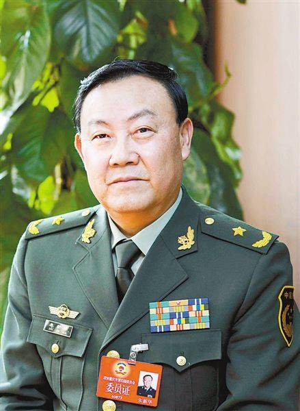 朱新华(重庆市公安消防总队原政治委员)