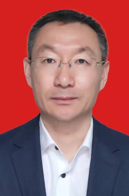 王辉球（吉林省长春市南关区退役军人事务局原局长）