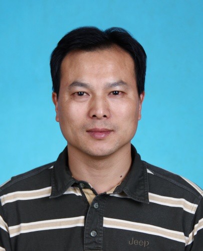 刘明强（湖北省宜昌市西陵区人民代表大会常务委员会委员）
