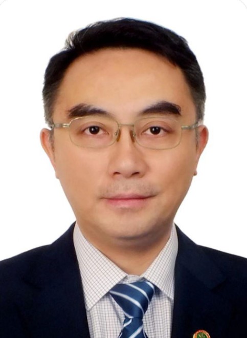 刘志雄（中南大学湘雅医院神经外科主任，2019年首届“威克利·伍连德奖”征文优秀奖获得者）
