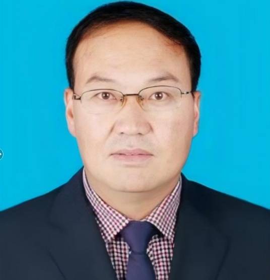 陈杰（甘肃省临夏中学党委书记）