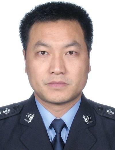 盛斌（浙江省金华市金东区公安分局党委委员、治安管理大队大队长）