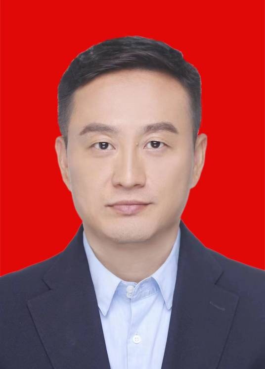 欧宇（中央农业广播电视学校职业教育处处长）