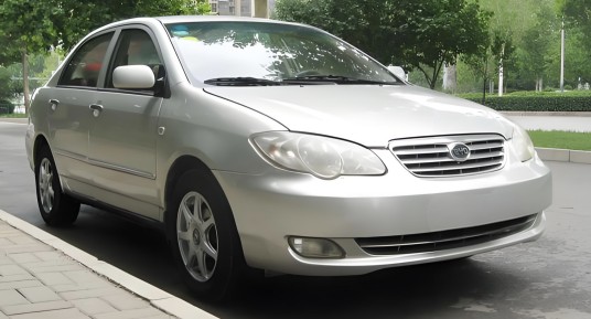 比亚迪 F3 2010款新白金版 1.5 手动智能型GLX—i NAVI