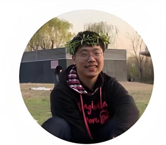 陈泽坤（北京大学数学科学学院在读博士研究生）