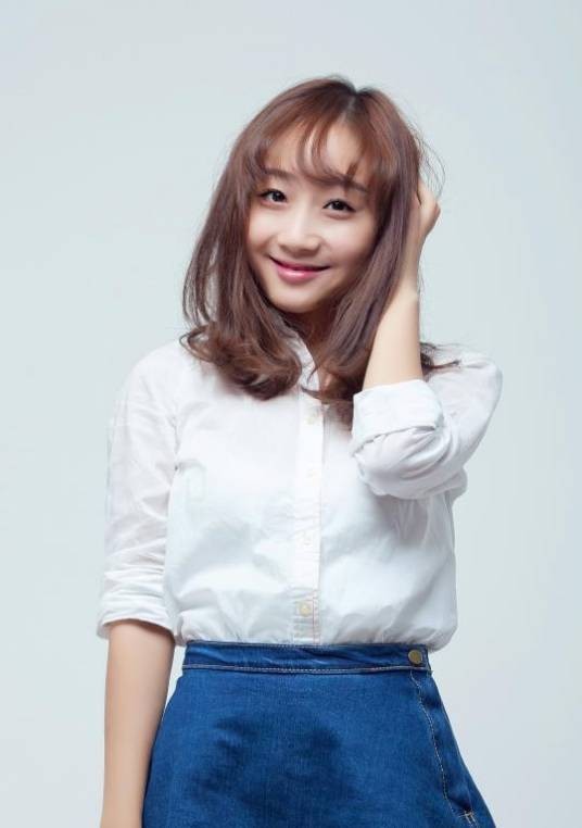 姚瑶（武汉音乐学院舞蹈系民族民间舞教研室青年教师）