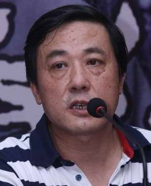 潘军（中国中学高级教师）