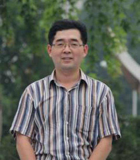 蔡建国（中国山东师范大学附属中学物理教师）