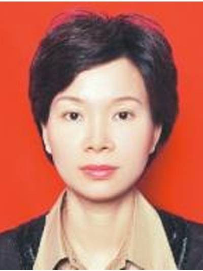 易红（汨罗市人大常委会副主任、市总工会主席）