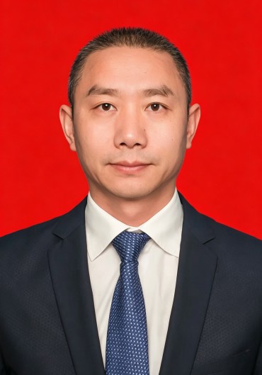 沈国林（湖南省邵阳市人民政府副秘书长，市信访局党组书记、局长）