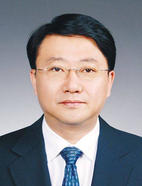 徐策(沈阳市皇姑区人大常委会主任)