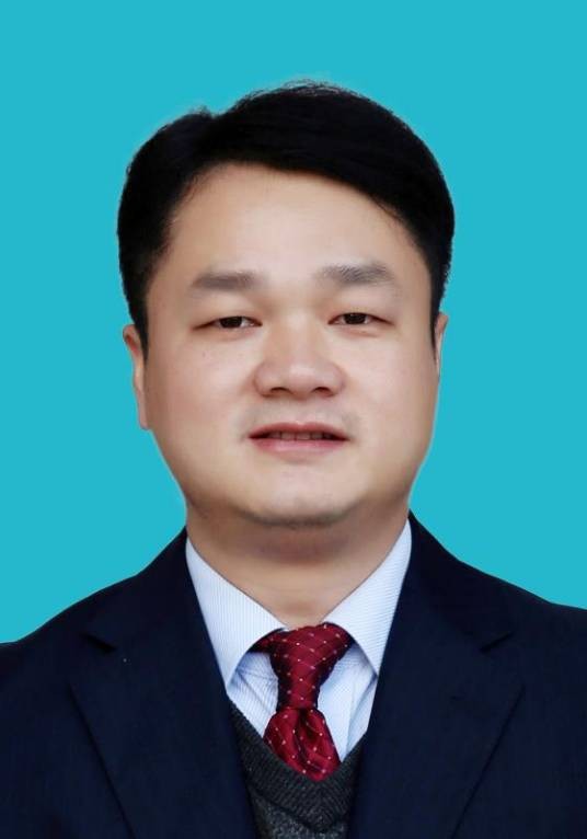 梁艺(广西南宁市卫生健康委员会副主任、党组成员)