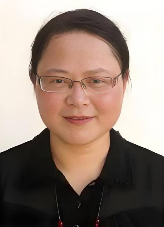 丁月华（重庆师范大学美术学院硕士生导师）