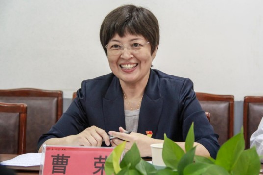 曹荣（唐山师范学院党委副书记、院长）