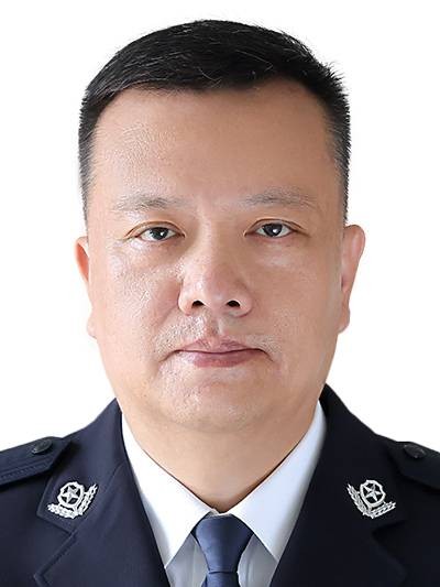 林海峰(黄石市公安局党委副书记、副局长)