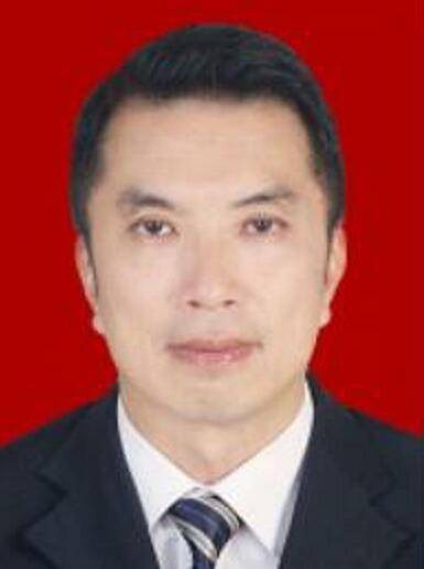 张光强(广东省湛江市商务局党组成员、副局长、三级调研员)