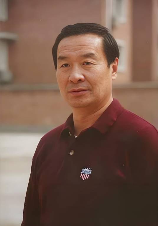 陈强（中国内地男演员、中国国家话剧院演员）