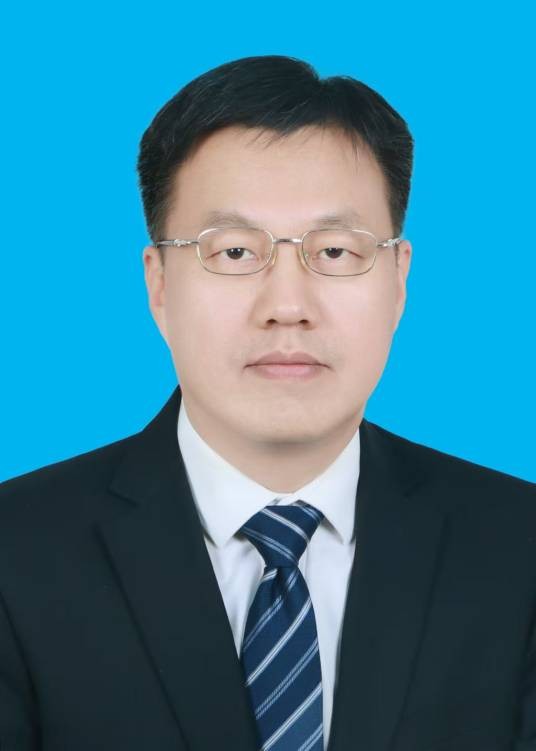 郭小平（湖北省武汉市江汉区委副书记，区人民政府区长、党组书记）
