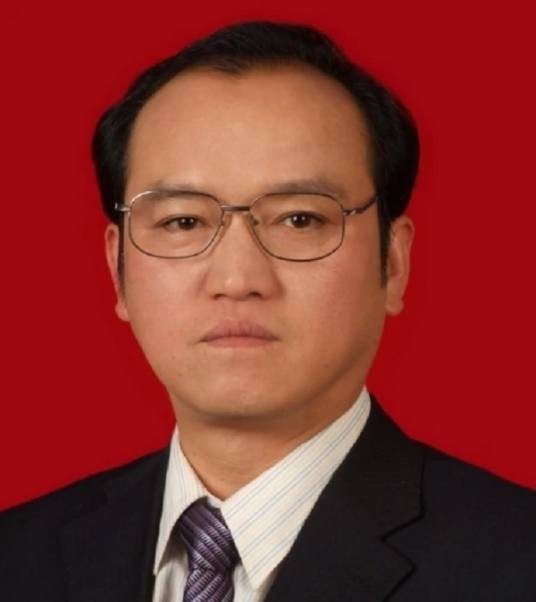 杨骏（湘西土家族苗族自治州民委党组书记）