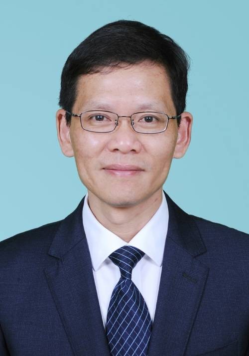 蔡昉（浙江省丽水市人大常委会副主任、市委秘书长）