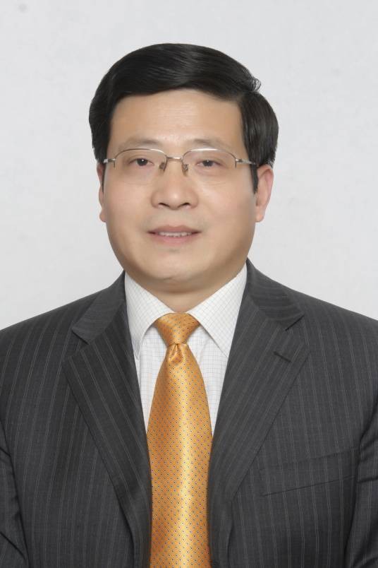 姜平（国家行政学院教授，管理学博士，领导科学专家）