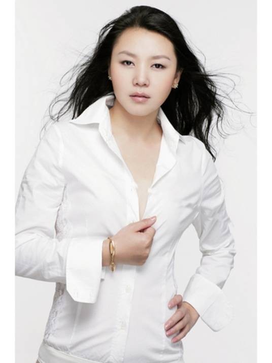 黄灿（中国女歌手）
