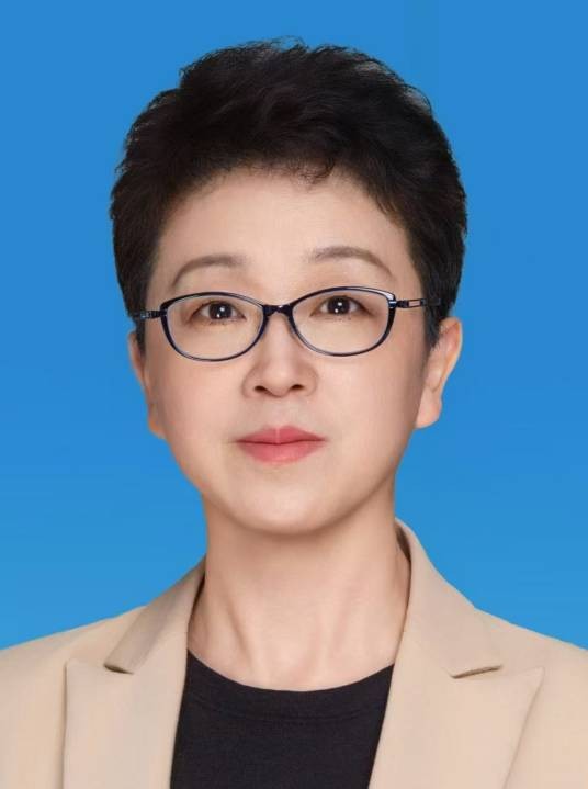 刘冬梅（中国科学技术发展战略研究院党委书记，科技政策专家）