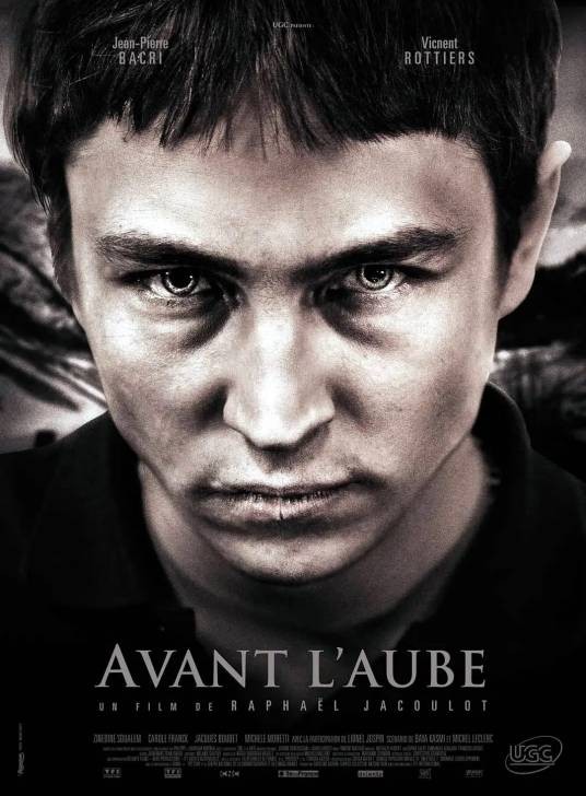 黎明之前（法国2010年Raphaël Jacoulot执导的惊悚剧情片）