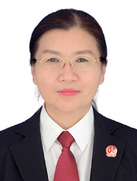 张玉萍（海南省高级人民法院原副院长）