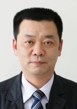 张玉峰（安徽省宣城市人大常委会原副主任）