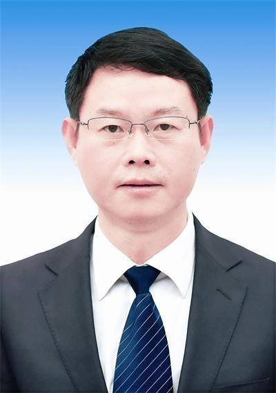 雷明(四川省资阳市原一级巡视员)