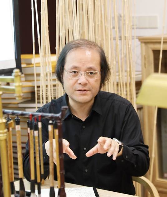 林晖（复旦大学哲学学院副院长）