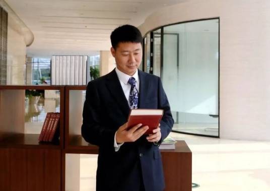 黄俊杰(上海宝钢资源合金贸易副总经理)