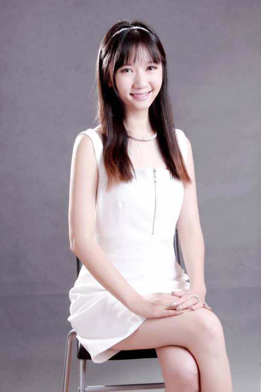 杨莹(眨眼网创始人兼CEO)