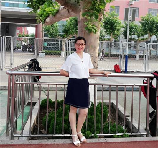 吕璐（临沂第三十九中学高级教师）
