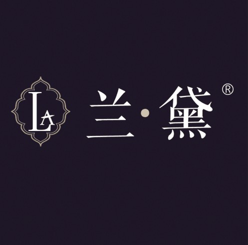 兰黛婚纱摄影