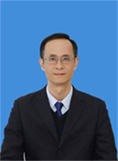 刘昆(东莞市财政局党组成员、市纪委监委派驻第九纪检监察组组长、三级调研员、四级高级监察官)